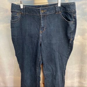 Lane Bryant Distinctly Bootcut Jeans 16 Petite